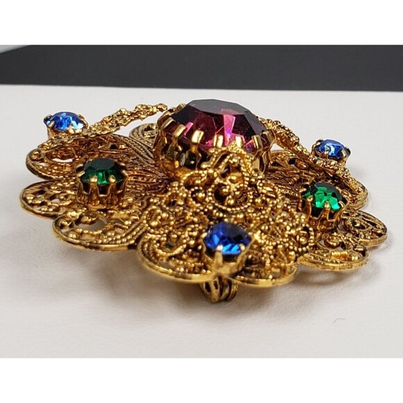 Czechoslovakia (CZECH) Gold Tone Filigree Glass Red, Green & Blue Stones Brooch - Picture 12 of 16